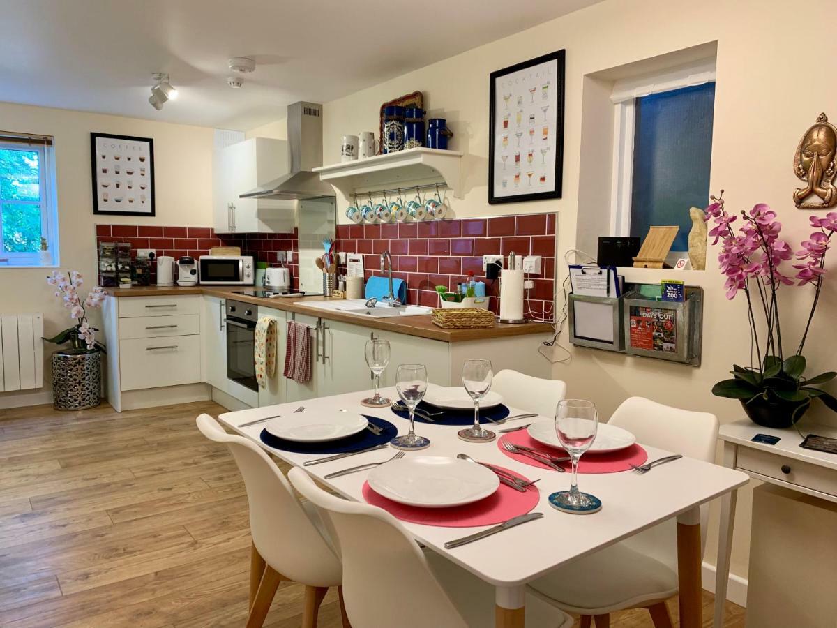Pristine Apartment In The Centre Of 글라스턴버리 외부 사진